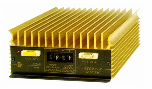 Zetagi R30SM  24 til 12 volt 30 Amp converter