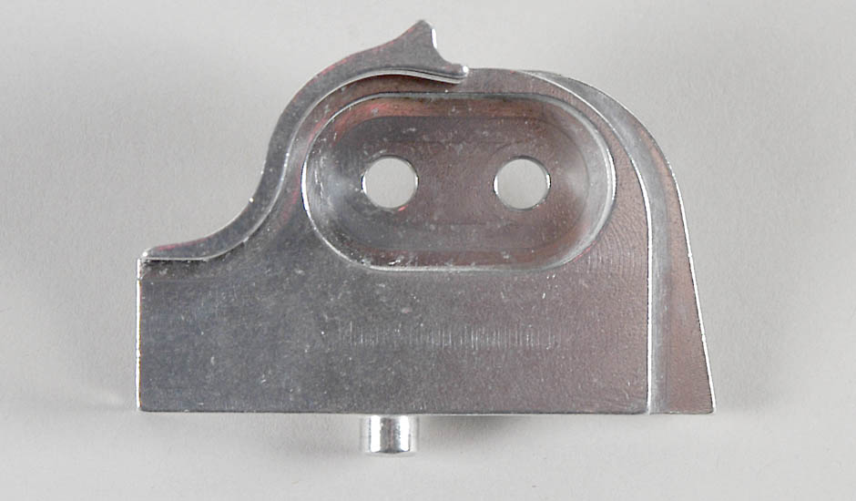 FG 66221 Housing for alu ten pulley right 4WD