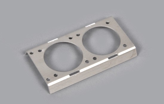 FG 66518 Cooling fan support